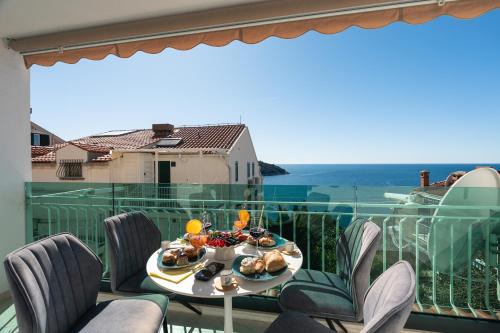 Superior Apartment La Boheme With Balcony And Sea View