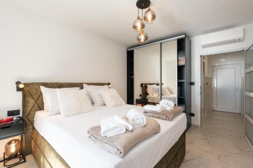 Superior Apartment La Boheme With Balcony And Sea View