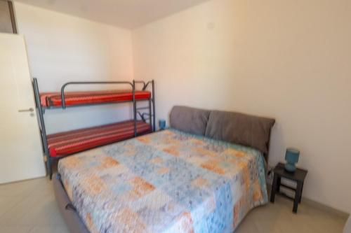110I - Joli 2P avec terrasse piscine et parking