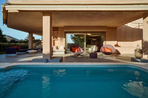 Luxurious Villa Philoxenia