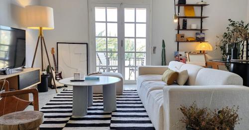 Bright and stylish 2Br apartment