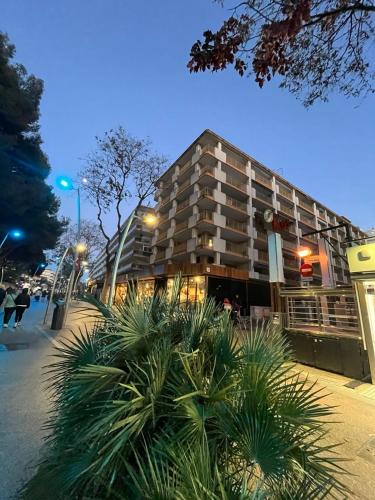 Sunny Terrace Apartament Pool 2 min Beach Central
