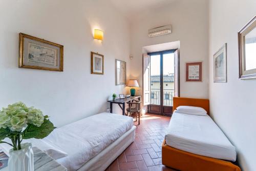 UNYCA - Florence Central 2 Bedroom Apartment
