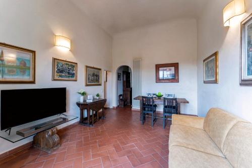 UNYCA - Florence Central 2 Bedroom Apartment