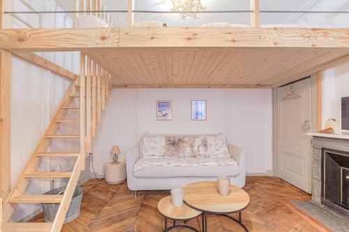 Duplex de Caractère à Cordeliers