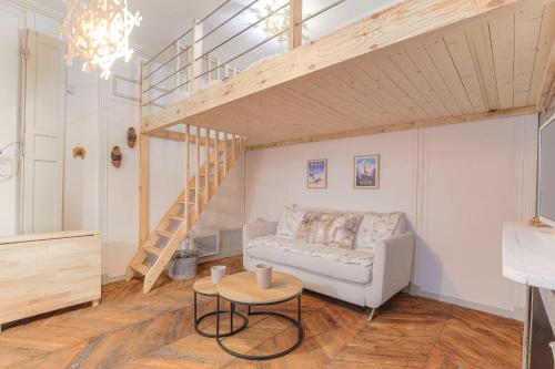 Duplex de Caractère à Cordeliers
