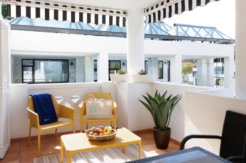 MARBELLA BANUS SUITES - Banús, Playa Rocio Seaside Complex, 3BDM-3BHT, Direct Access to the Beach, Large Outdoor Terrace, 3 min Walk to Puerto Banús