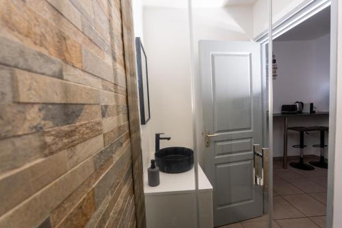 Ô Coin Des Voyageurs - Wifi, TV, Terrasse
