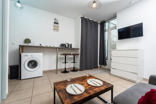 Ô Coin Des Voyageurs - Wifi, TV, Terrasse