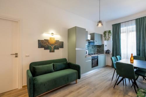 St Peter Luxury Apt - Walk to Vatican, 4-6 pax, A-C