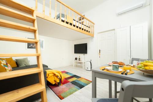 Lónyay Riverside Boutique Apartment with AC