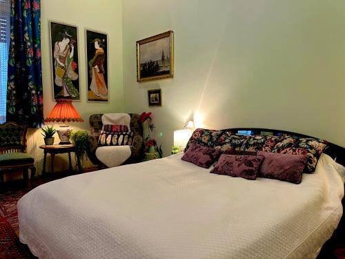 Hero square cozy Apartment