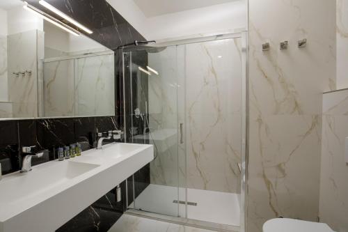 Suites 51 photo 19