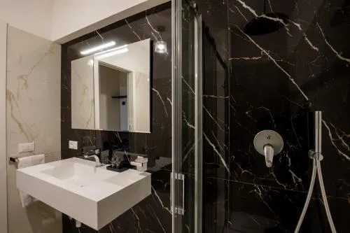 Suites 51 photo 15