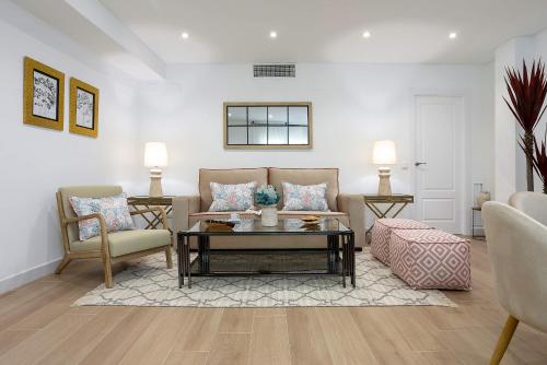 Genteel Home Plaza de las Doblas