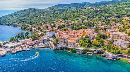 Apartment Castanea, Lovran, Opatija riviera