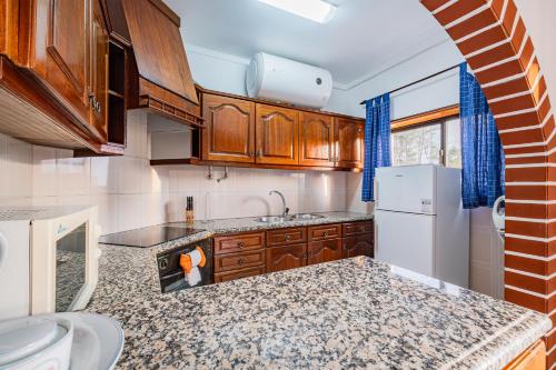 Blue Wave Apartment