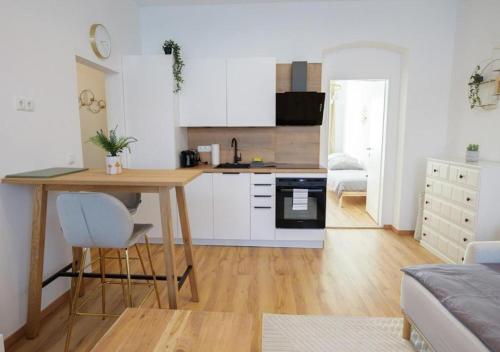 2AC Urban Haven 50m2 Near Metro