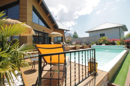 Magnificent villa with heated pool air conditioning