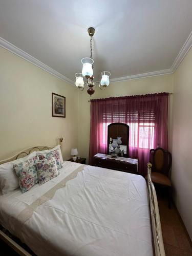 Comfy Old Style 2 Bedrooms Apartment - Close Aeroporto Lisbon