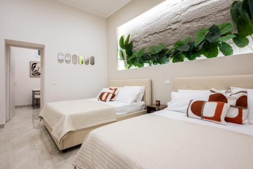 Room17maradona center