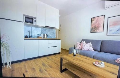 Apartments Sladana