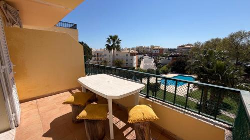 Oura View Apartment