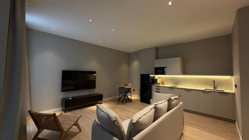Suites 43 Juan Llorens