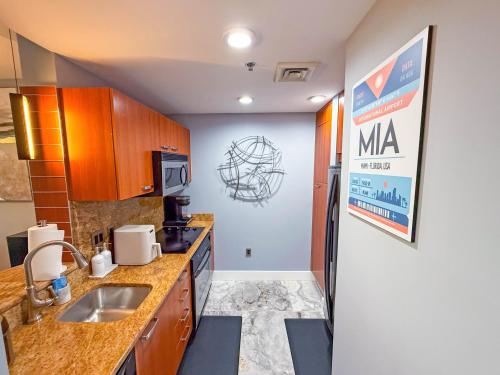 32 Brickell Royale With Skyline and Waterfront Views plus 5 Star Resort Facilities photo 30