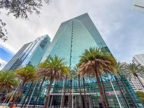 32 Brickell Royale With Skyline and Waterfront Views plus 5 Star Resort Facilities photo 31