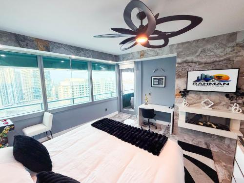 32 Brickell Royale With Skyline and Waterfront Views plus 5 Star Resort Facilities photo 32