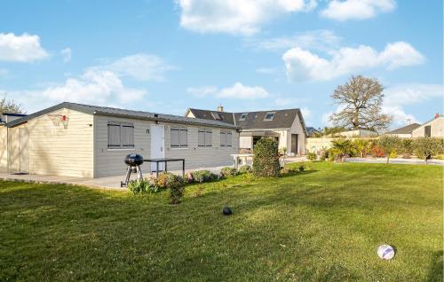 Awesome Home In Saint Ouen Les Vignes