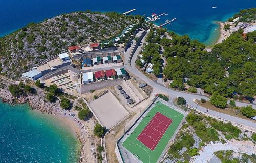 Beach Front Stacaravan - Drage