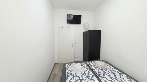 5-BR Apt - 3 Min to Enkplatz, 9 Min to City Center