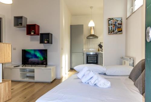 Carano Suite- modern apartment , AC