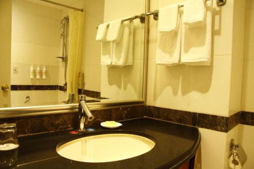 Gallery image of Jian Guo Garden Hotel in Beijing