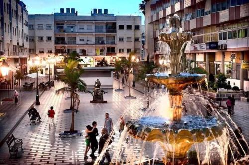 Apartamento Centro de Torremolinos con Parking