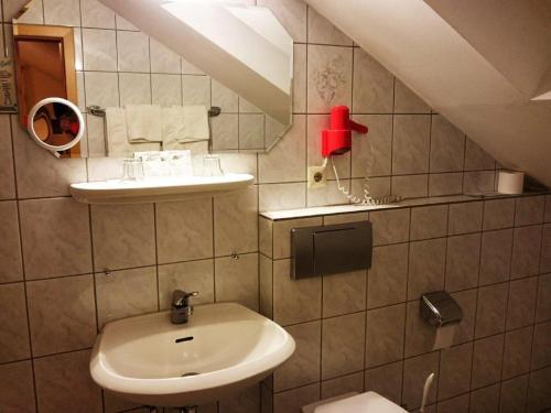 Koupelna v ubytování Hotel Goldbächel