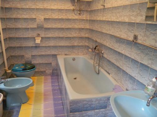 Kúpeľňa v ubytovaní Apartment Jablanac 1