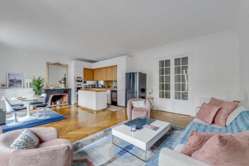 Family apt - 4BDR 8P - Arc de Triomphe