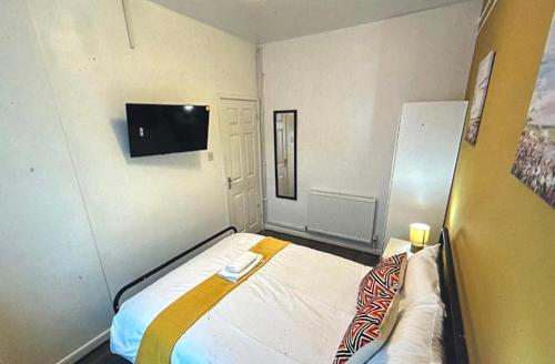 Spaghetti House - 6 Bedroom Contractor House Sleeps 12 Parking for 3 Vans Bromford Duddeston Fort Dunlop Star City Saltley Viaduct HS2 photo 41