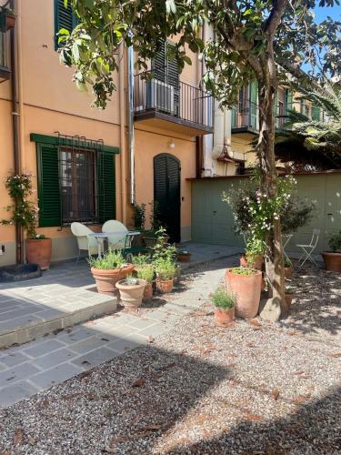 Notes of Florence - Stylish Suite in an Authentic Area