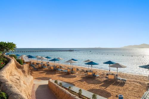 Pickalbatros Palace Sharm "Aqua Park"- All inclusive — Beach