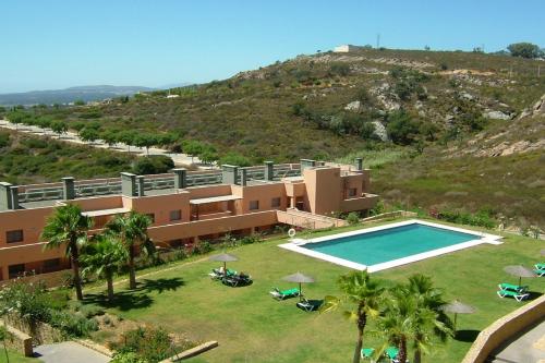 Rock Bay II 2468 Avida Dollars Penthouse