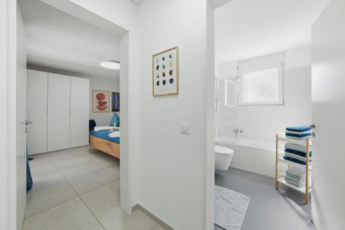 ASCONA GIARDINO FELICE Familienfreundliche Ferienwohnung mit 240m2 eigenem Garten & Klimaanlage