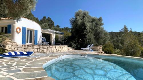 Guesthome RODENIA for 6 guests in Lefkada