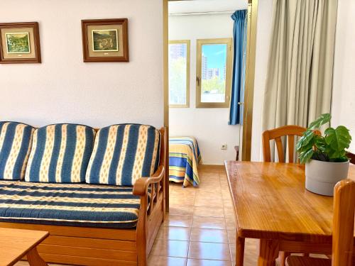 Spacious Apartment in Torre Gerona near Levante Beach & Nightlife