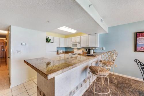 Pelican Beach Resort 1409 photo 13