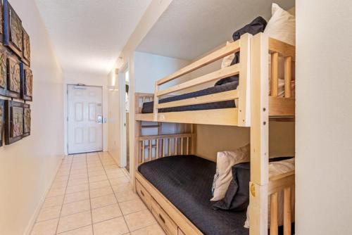 Pelican Beach Resort 1409 photo 21