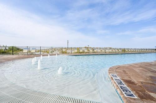 Pelican Beach Resort 1409 photo 32